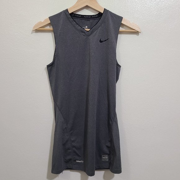 Nike Tops - Nike Fit Gray Athletic Fitted Tank Top Size Medium